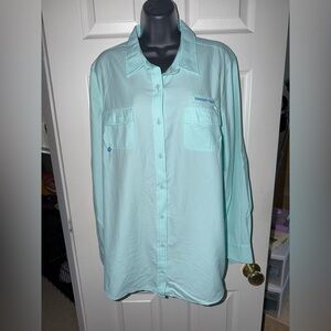 Vineyard Vines Performance Women’s Tactical Button Down Shirt